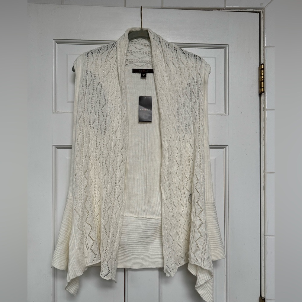 Fever Women's Ivory Colored Sleeveless Sweater Vest